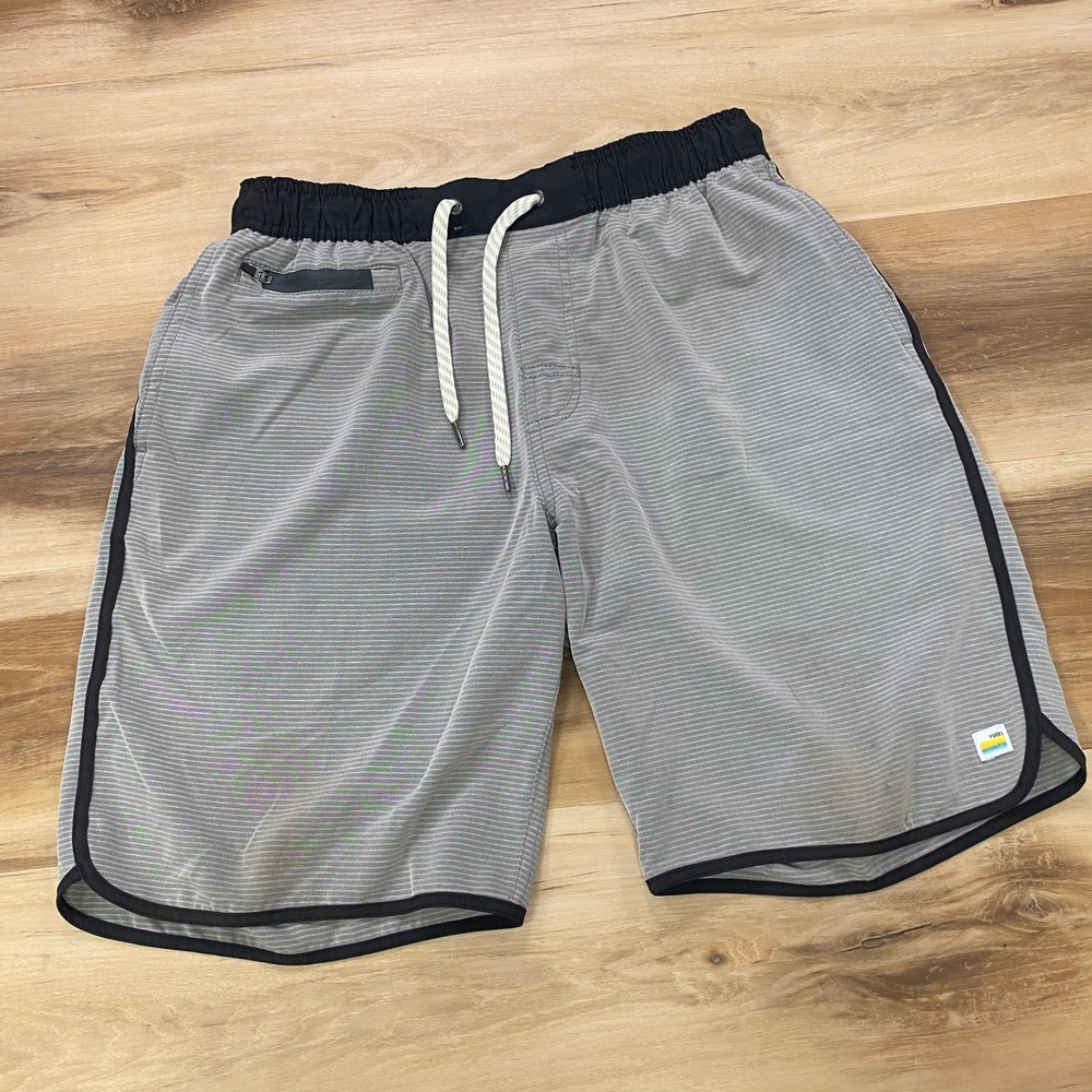 Vuori Banks Board Shorts Size M Striped Swim Trunks Polyester Spandex Gray